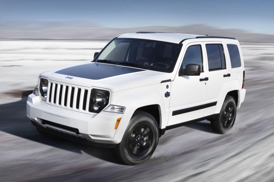  Jeep Liberty Arctic 2012 года  (фото 9 из 17)